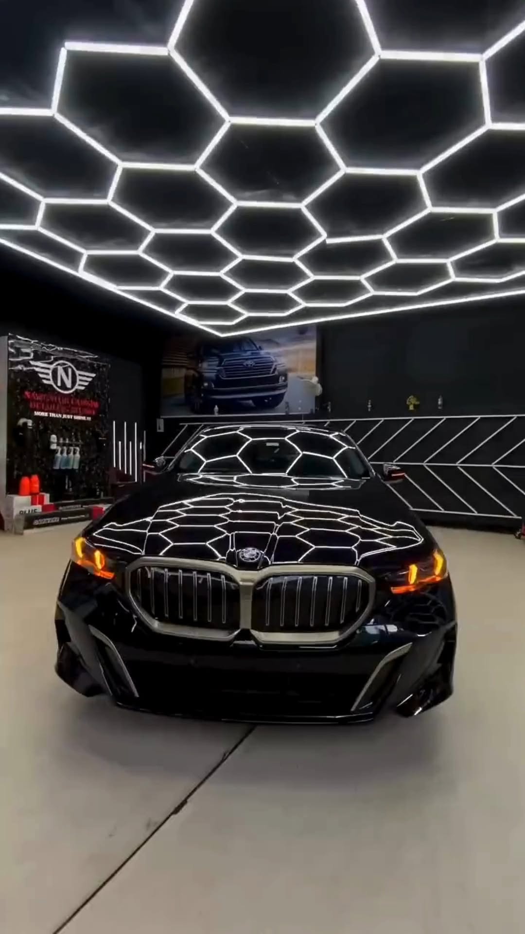 Video 9 - Navigator Car Spa