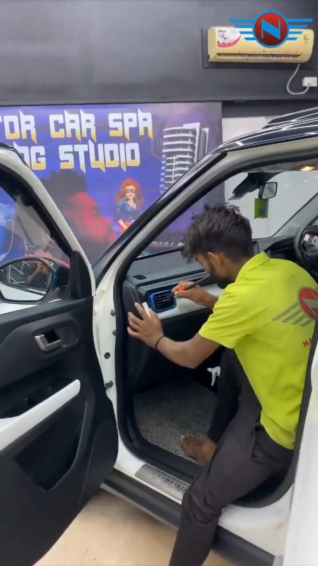 Video 9 - Navigator Car Spa