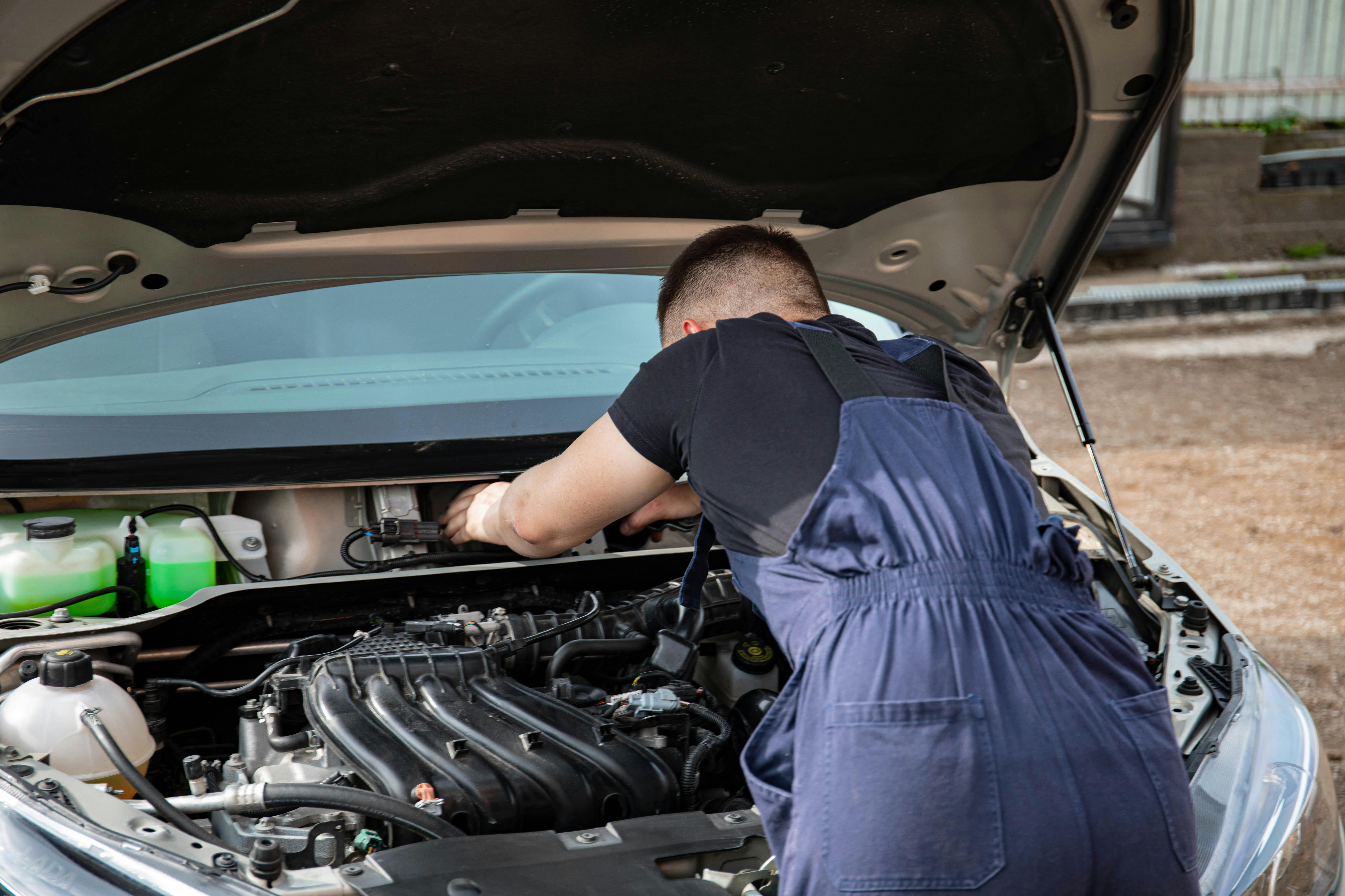 Car Servicing in Lucknow – Keep Your Car Running Like New
